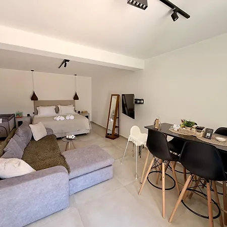 Apademia Comfort 65sqm Apartamento